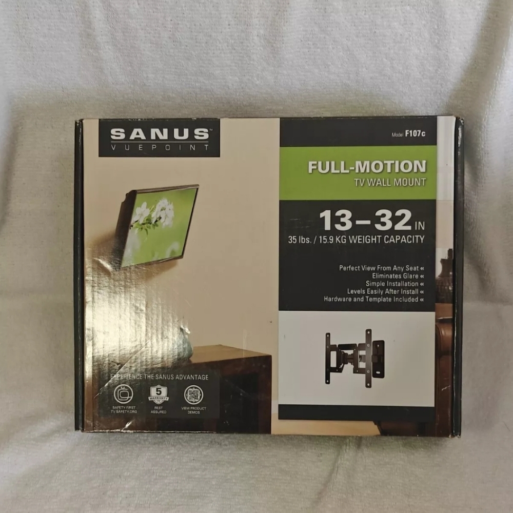 SANUS Vuepoint F107C TV Full Motion Wall Mount 13"-32" inches 35lb capacity